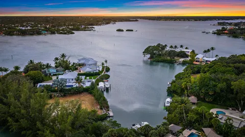 $5,500,000 | 1310 Peninsular Road, Jupiter, FL 33469