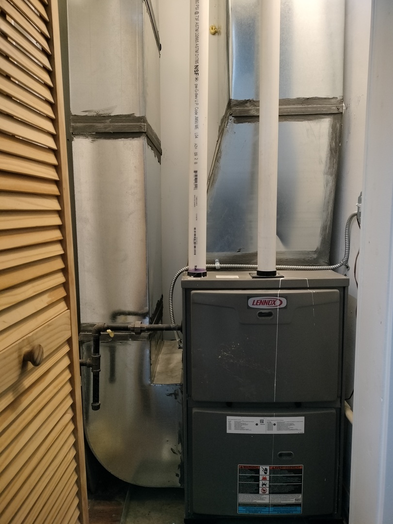 1945 West 48th Street, Unit 2 Chicago, IL 60609 - Photo 19 of 19 a close view of a refrigerator in kitchen