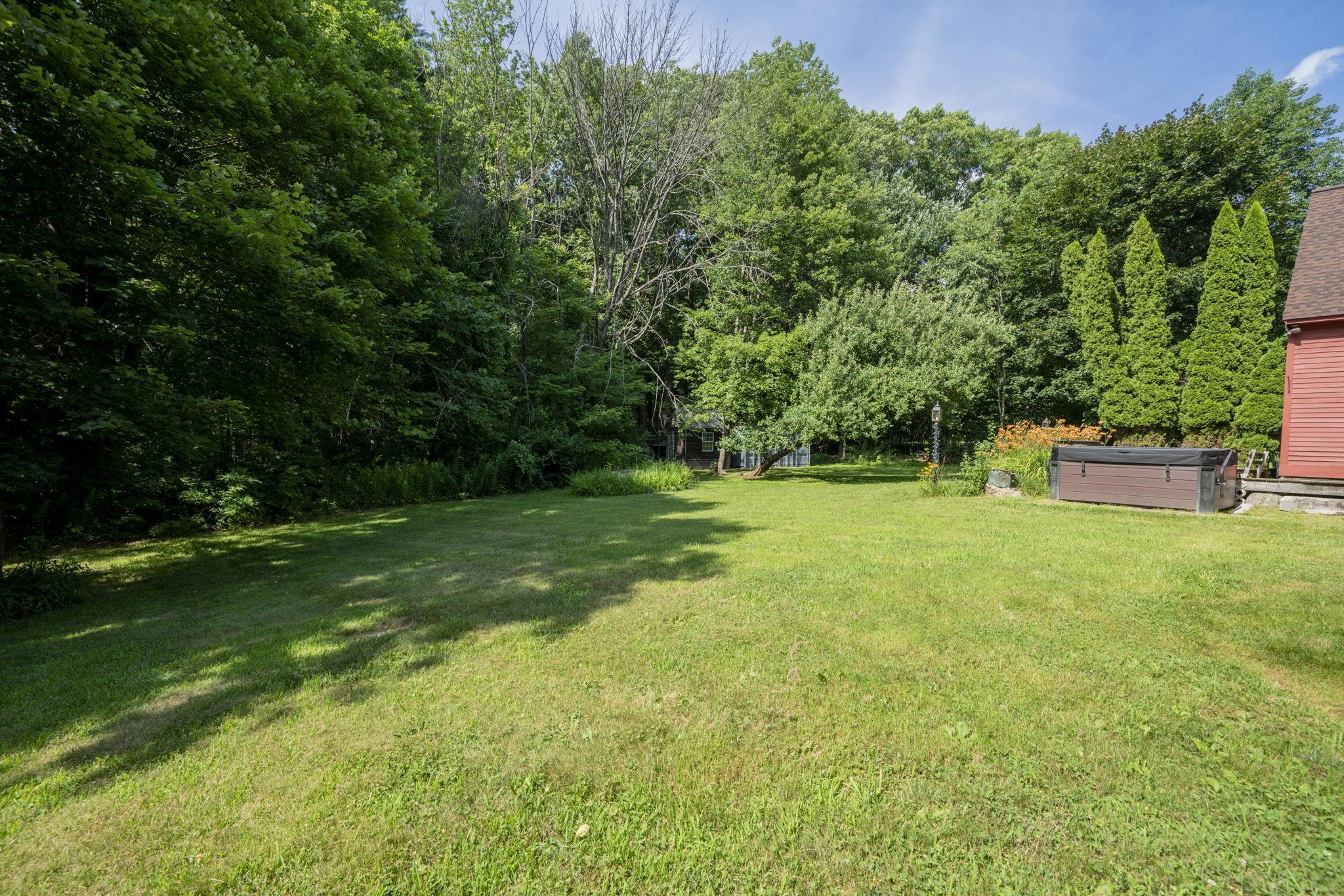 211 Mt Delight Road Deerfield, NH 03037 - Photo 27 of 31