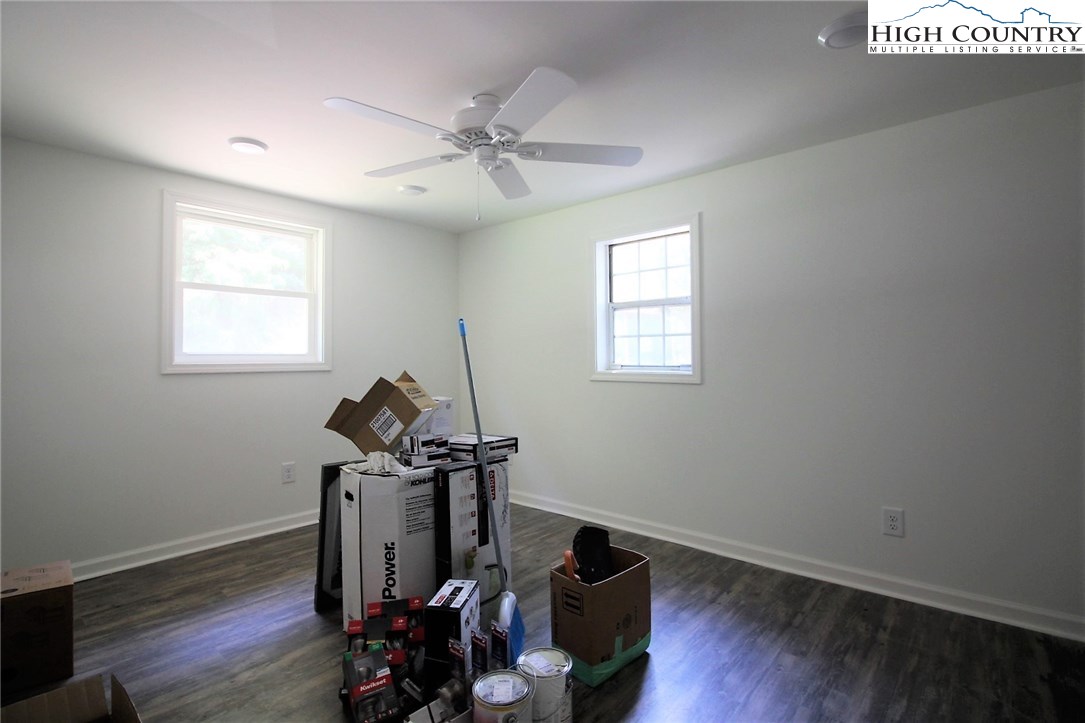 562 Highway 105 Boone, NC 28607 - Photo 16 of 17 Gallery Image 16
