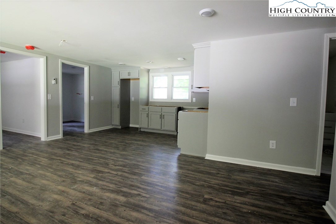 562 Highway 105 Boone, NC 28607 - Photo 5 of 17 Gallery Image 5