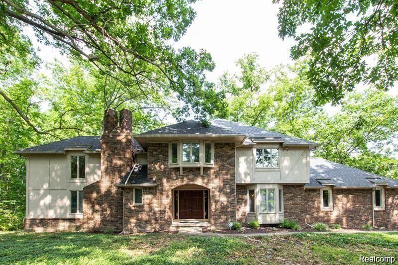 1440 Burgundy Road Ann Arbor, MI 48105 - Photo 2 of 43