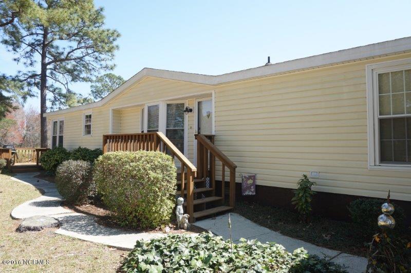 307 Rudder Court Hampstead, NC 28443 - Photo 4 of 19 rudder front 2