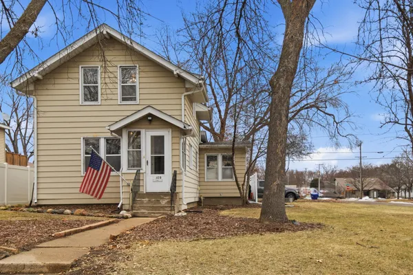 $225,000 | 1128 8th Avenue Southeast, St. Cloud, MN 56304