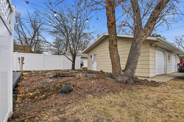 $225,000 | 1128 8th Avenue Southeast, St. Cloud, MN 56304