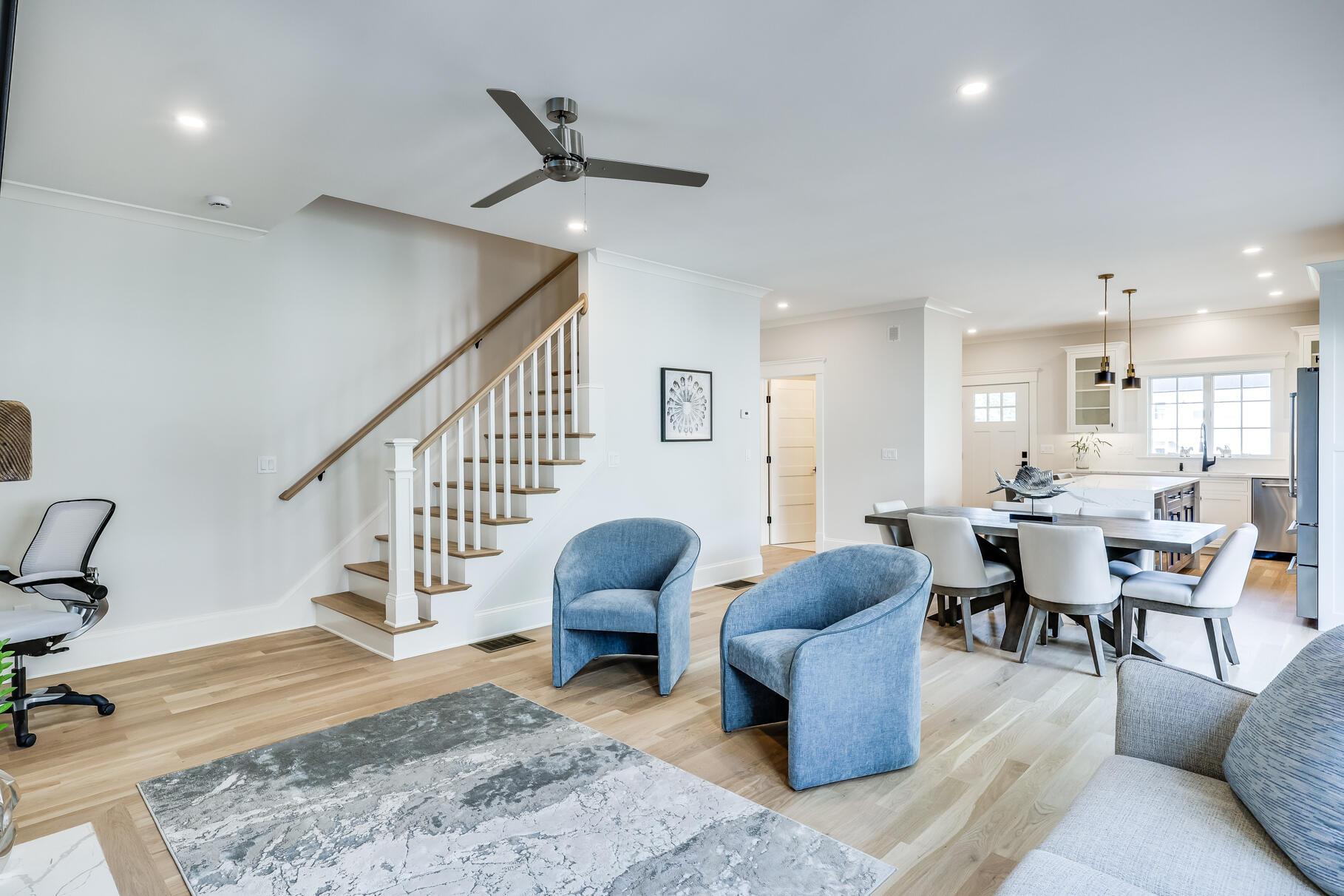 255 Old Main Road, Unit 1A North Falmouth, MA 02556 - Photo 14 of 41 Living Room