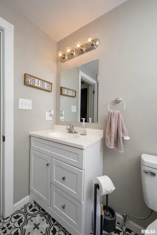 $143,000 | 1037 22nd Street, Rock Island, IL 61201