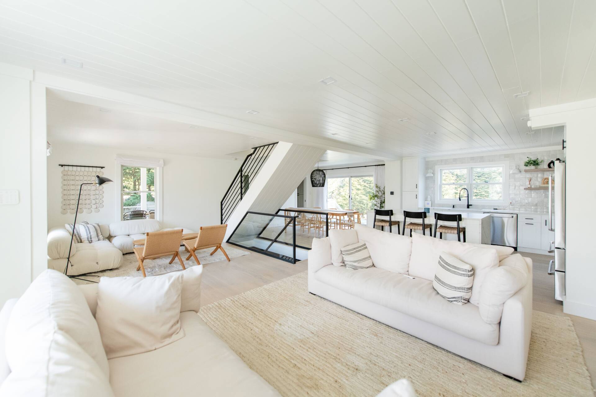 42 Knoll Road Southampton, NY 11968 - Photo 3 of 18 a living room with furniture white walls and white walls