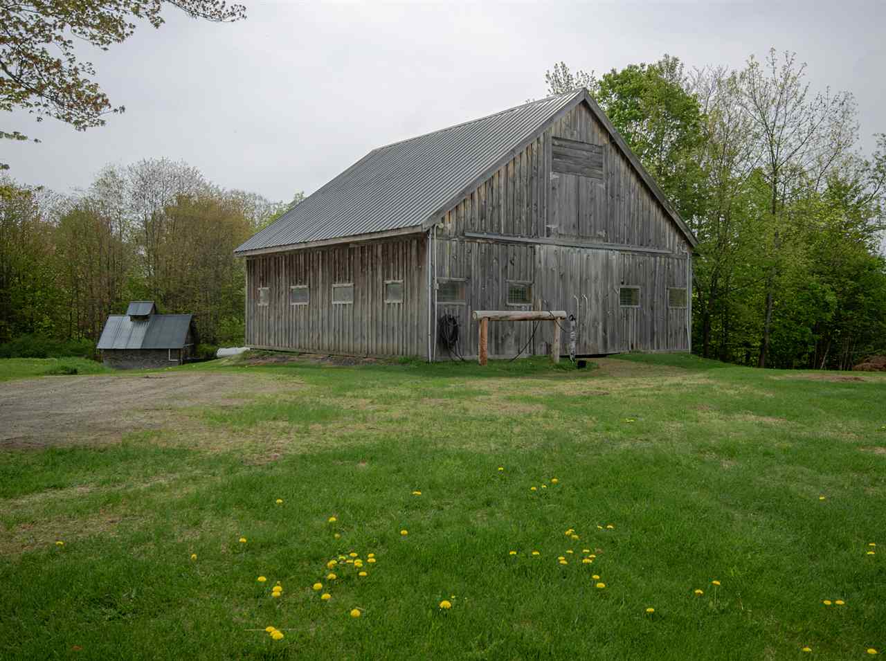 704 Frary Road Royalton, VT 05068 - Photo 17 of 24 Gallery Image 17