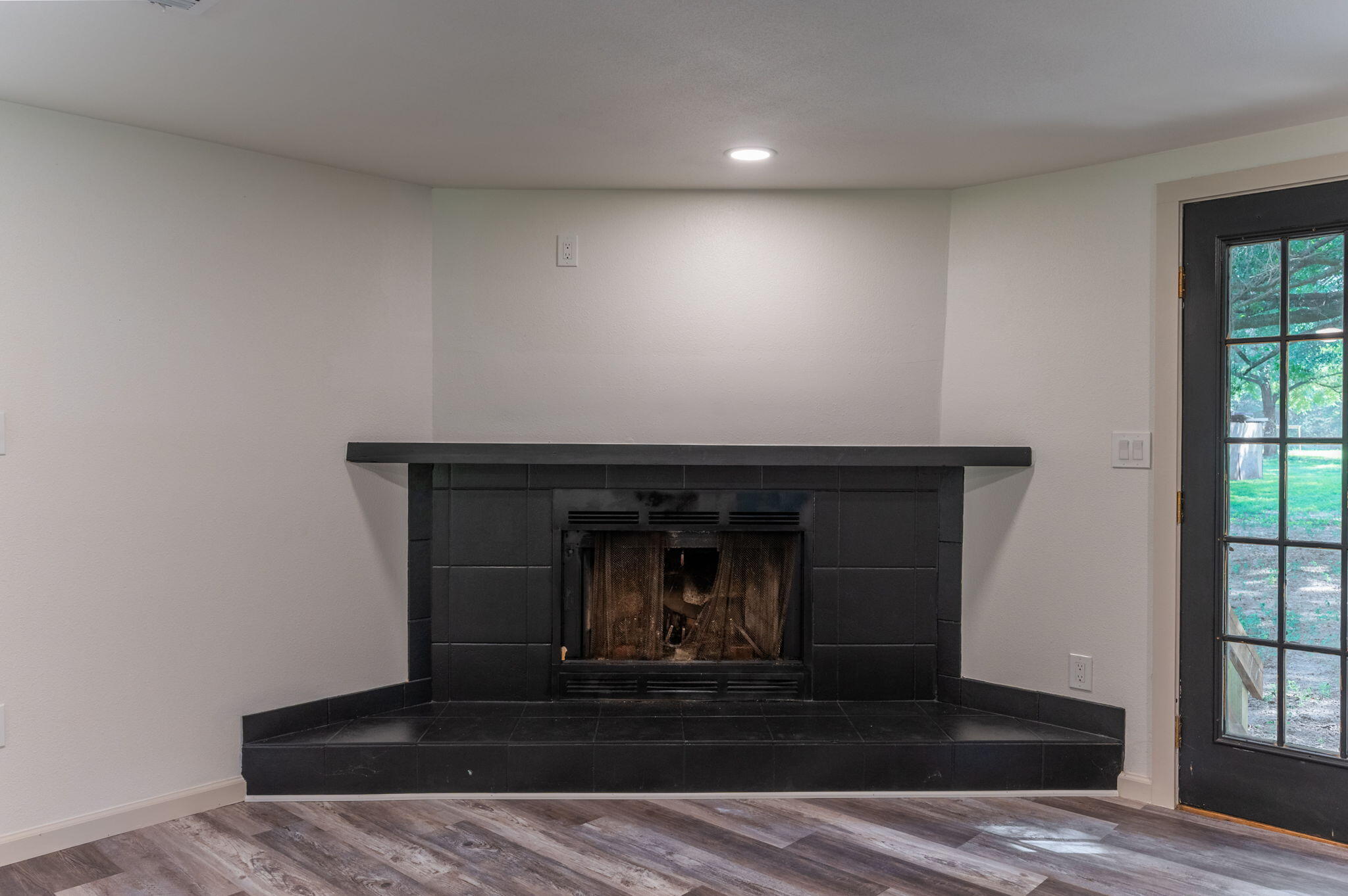 12400 Wildlife Road Holt, FL 32564 - Photo 10 of 58 9-web-or-mls-12400-wildlife-rd