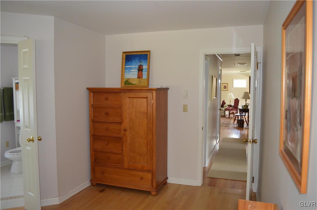 1701 Mine Lane Road Easton, PA 18045 - Photo 10 of 35 Gallery Image 10