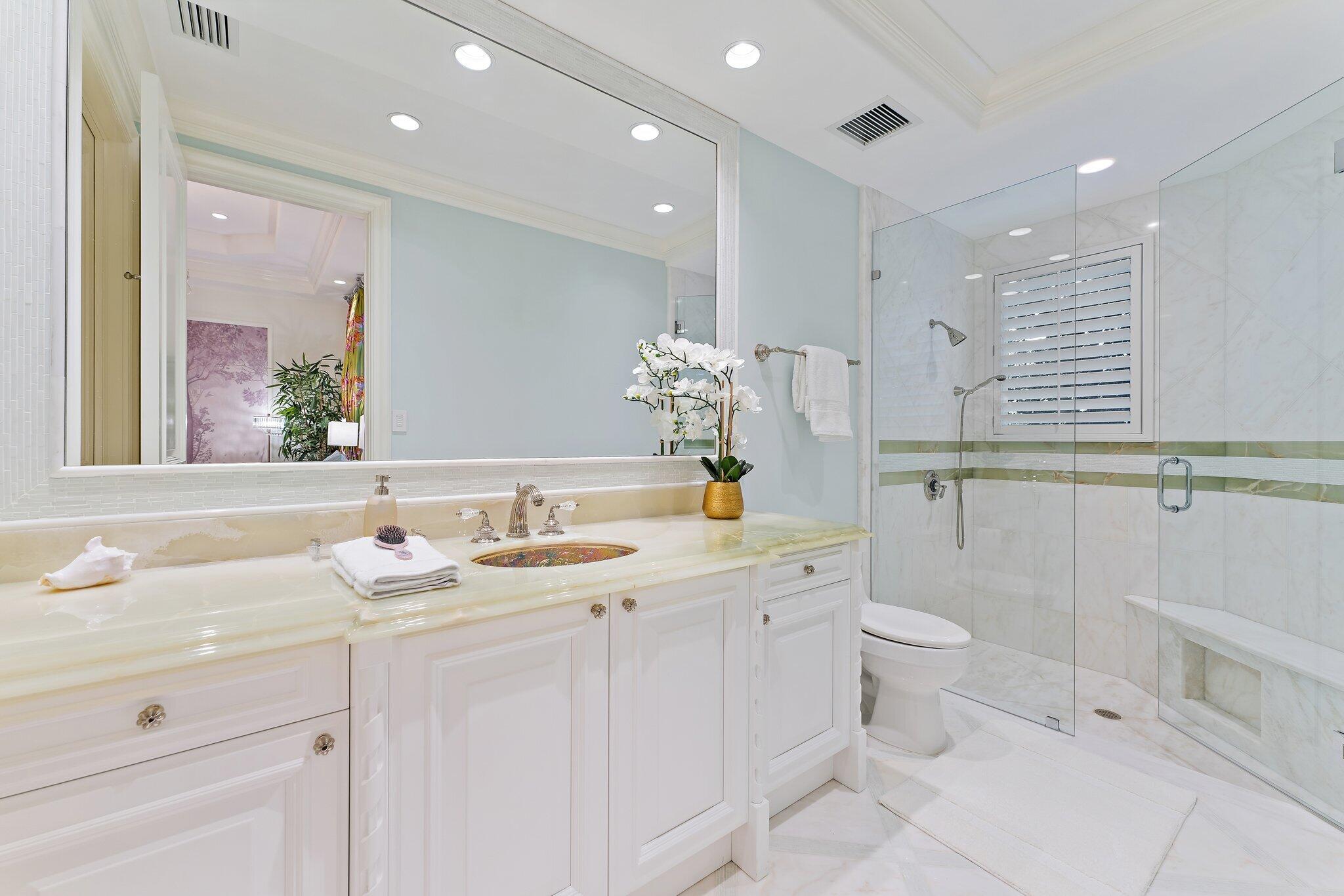 372 Regatta Drive Jupiter, FL 33477 - Photo 32 of 75 Bath # 2