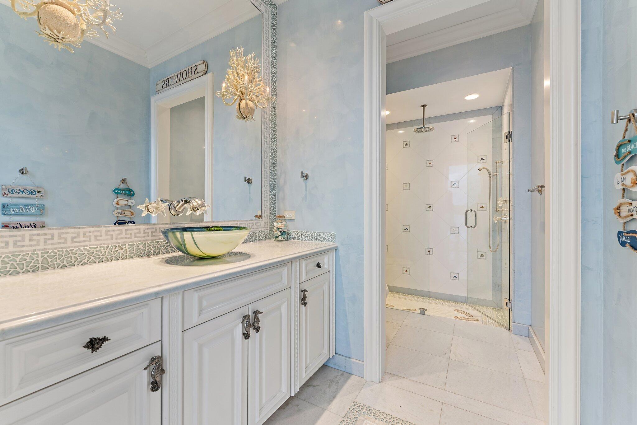 372 Regatta Drive Jupiter, FL 33477 - Photo 39 of 75 Cabana Bath