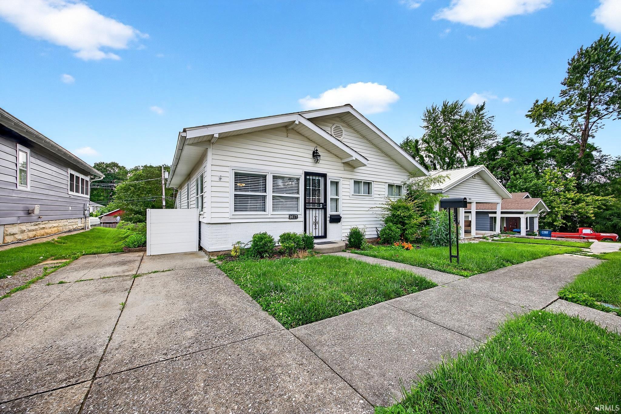 1017 Q Street Bedford, IN 47421 - Photo 2 of 29