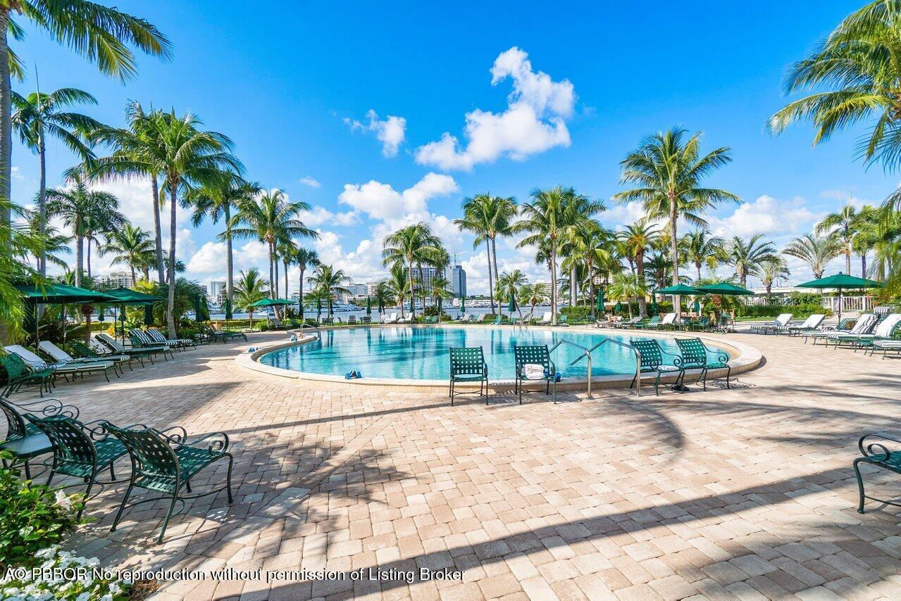 44 Cocoanut Row, Unit 120B Palm Beach, FL 33480 - Photo 29 of 42 030-44CocoanutRow-B120-PalmBeach-FL-3348