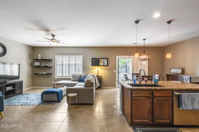 $547,500 | 12163 West Locust Lane, Avondale, AZ 85323