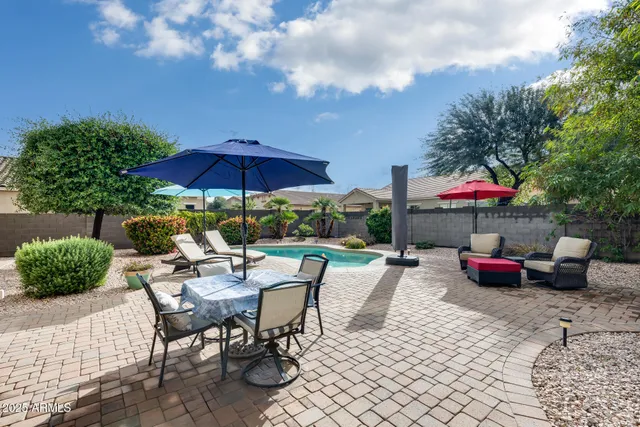 $547,500 | 12163 West Locust Lane, Avondale, AZ 85323