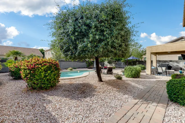 $560,000 | 12163 West Locust Lane, Avondale, AZ 85323