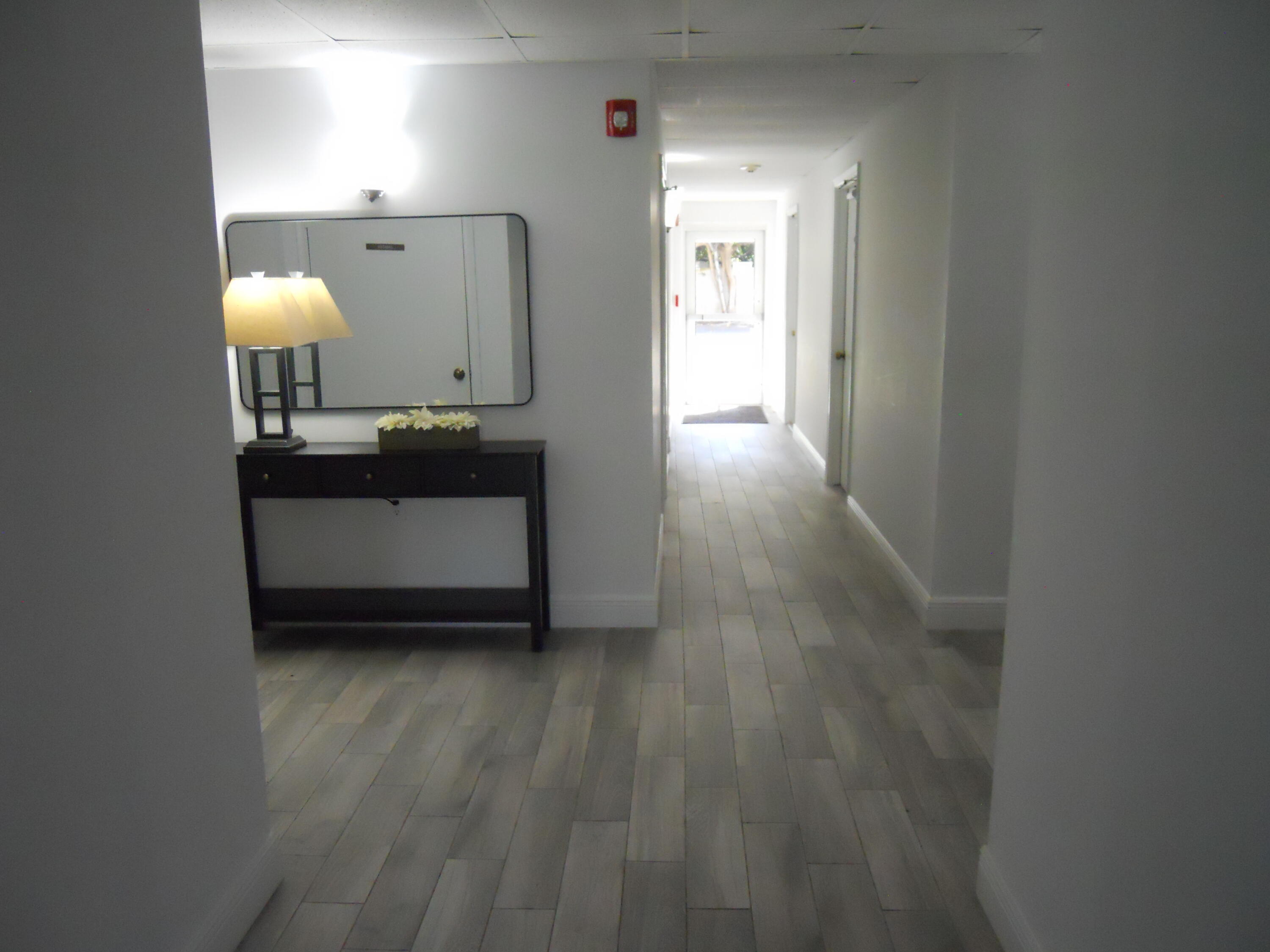 250 Northeast 20th Street, Unit 123S Boca Raton, FL 33431 - Photo 8 of 34 Lobby