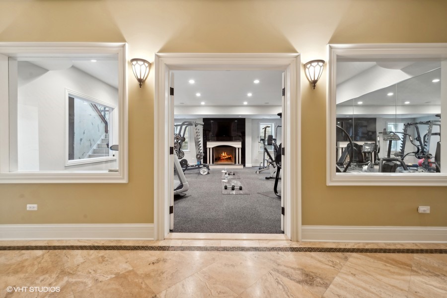 1900 Winnetka Road Northfield, IL 60093 - Photo 43 of 53
