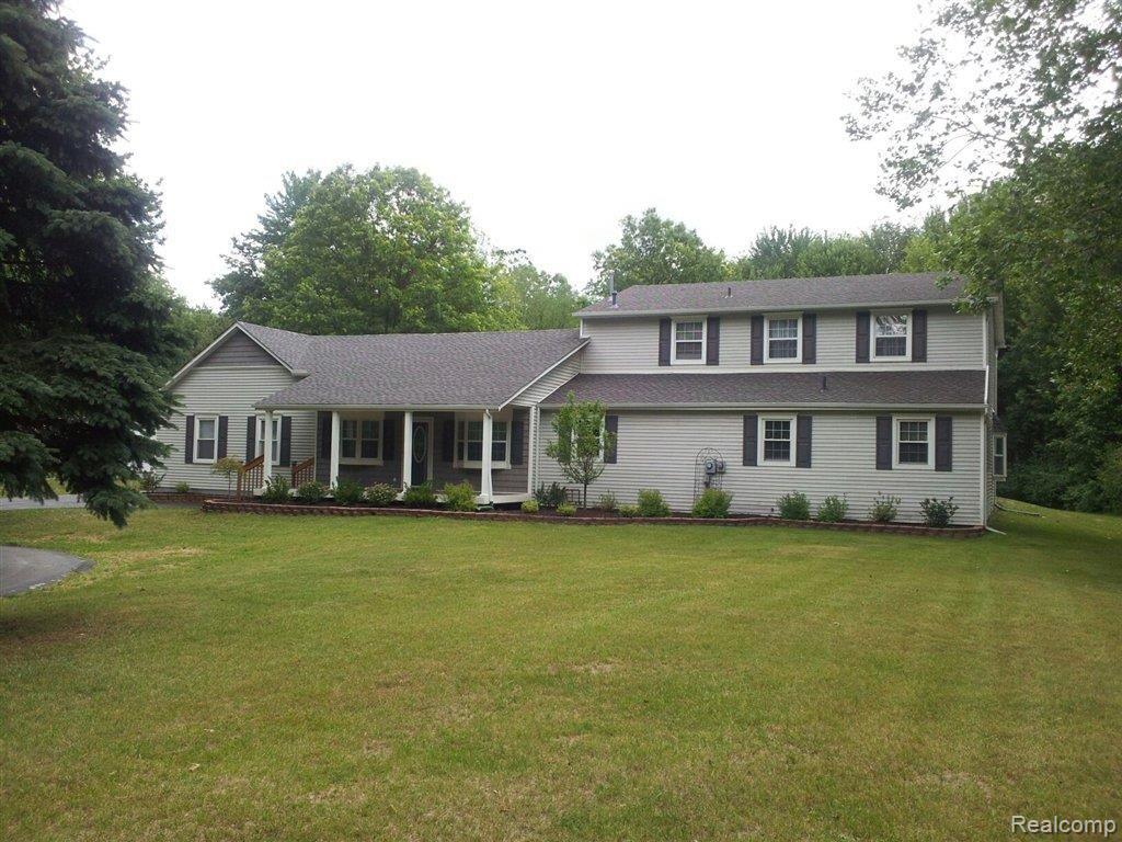 21431 Merriman Road New Boston, MI 48164 - Photo 2 of 22 Merriman 2.jpg