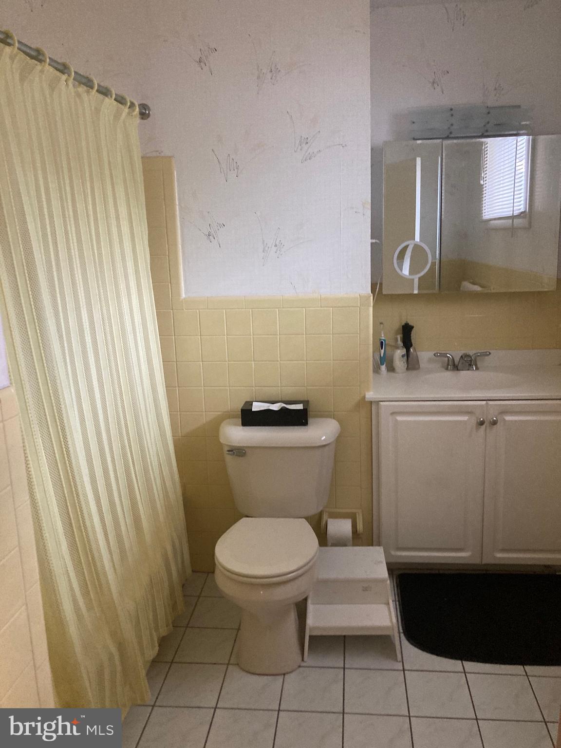 117 Pocasset Road Philadelphia, PA 19115 - Photo 28 of 30