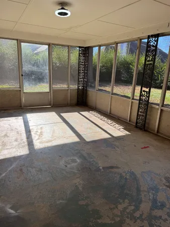 $1,800 | 4973 Greenway Avenue, Memphis, TN 38117