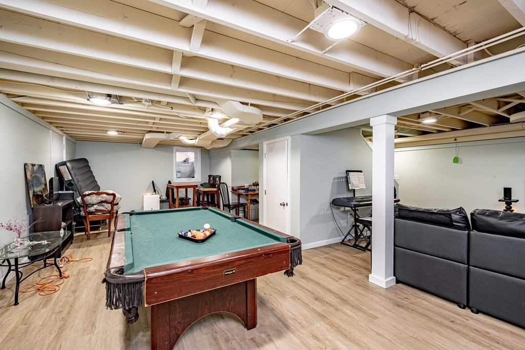 77 Clough Street Springfield, MA 01118 - Photo 12 of 24