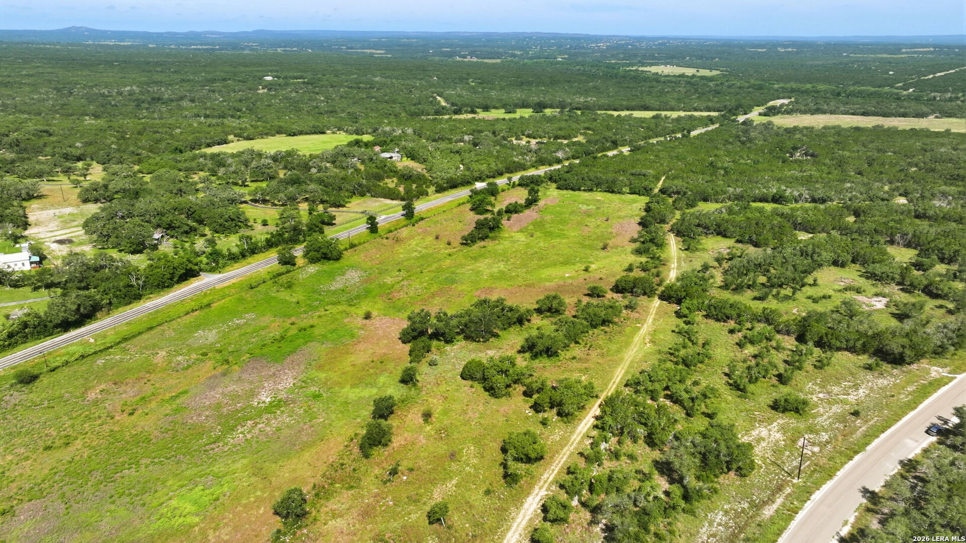 658 Windmill Ridge Drive Blanco, TX 78606 - Photo 9 of 34