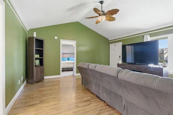 $359,900 | 2014 Gardendale Drive, Murfreesboro, TN 37130