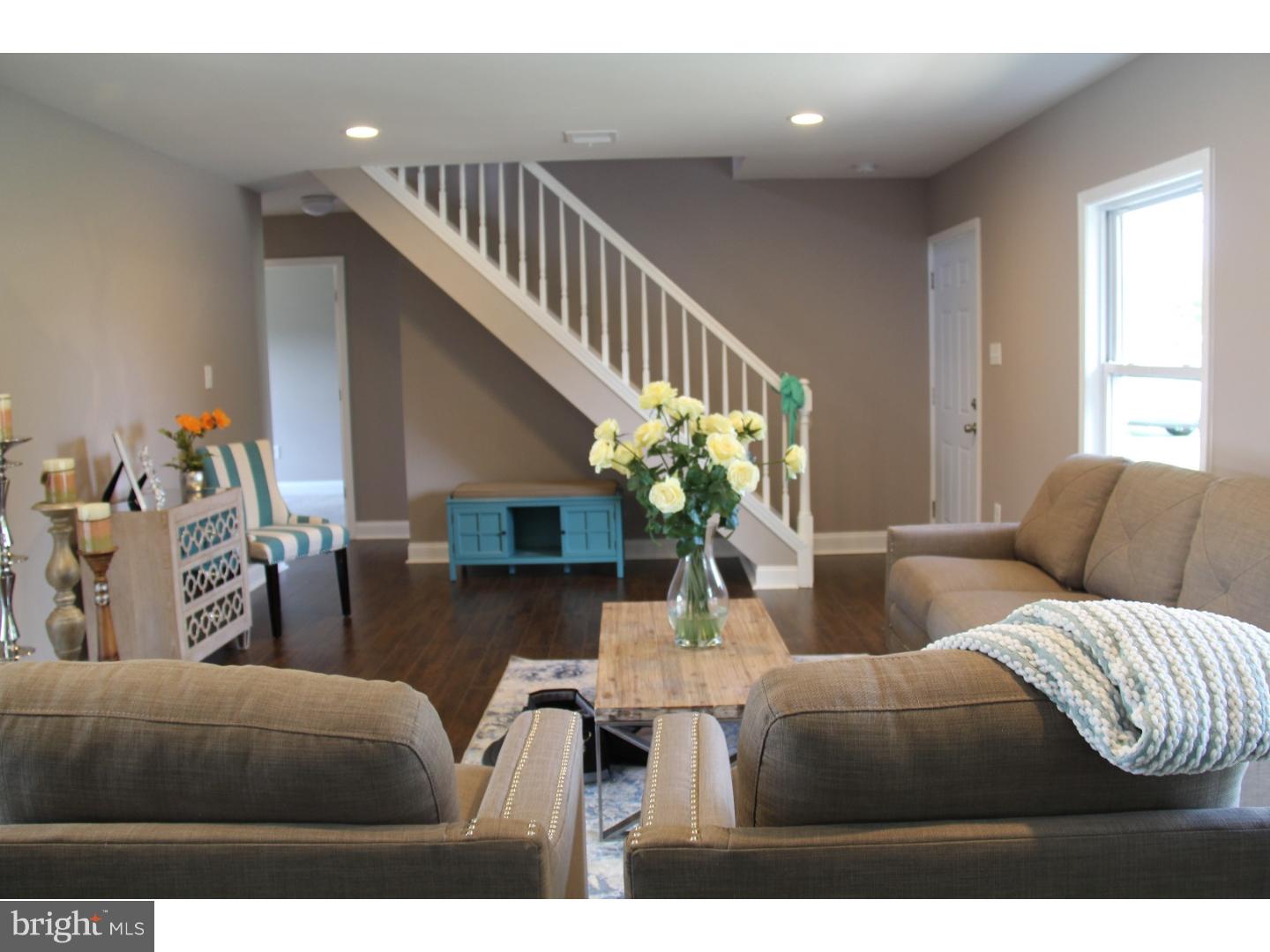 65 Canoebirch Road Levittown, PA 19057 - Photo 6 of 20 Gallery Image 6
