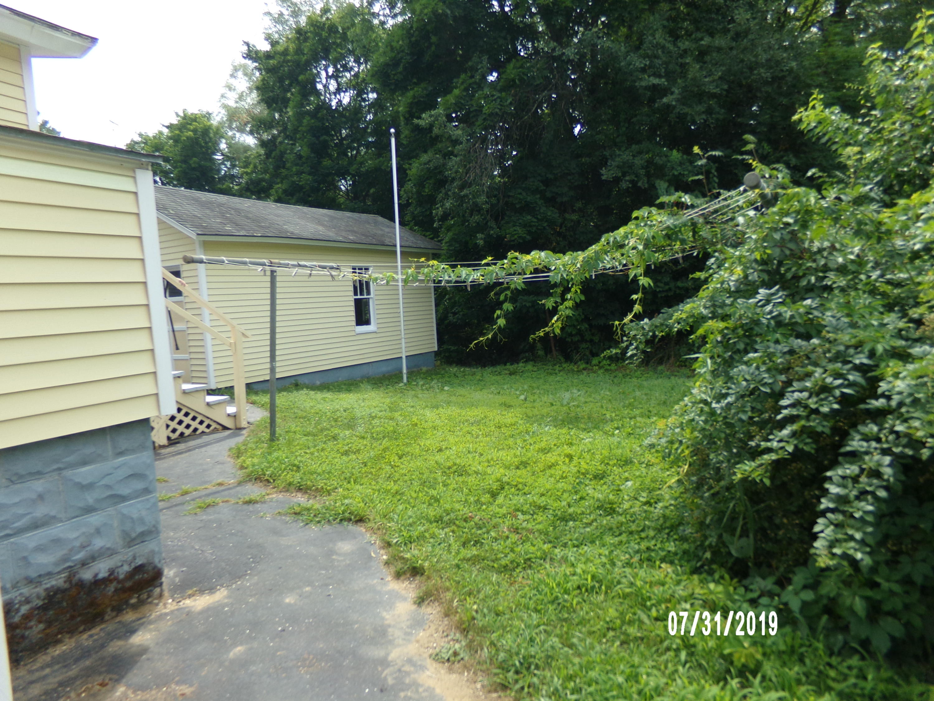 4 John Street Springvale, ME 04083 - Photo 11 of 14 116_5447