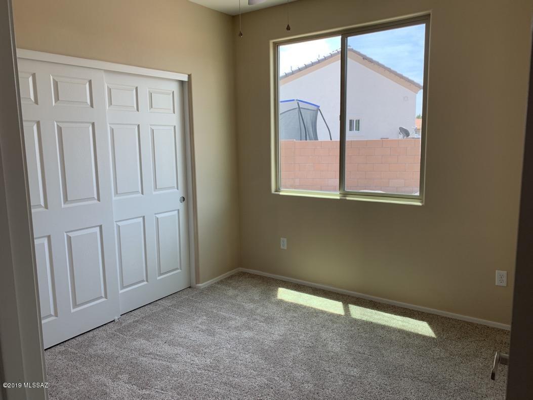 1085 Dolce Vita Corte Court Rio Rico, AZ 85648 - Photo 7 of 19 Gallery Image 7