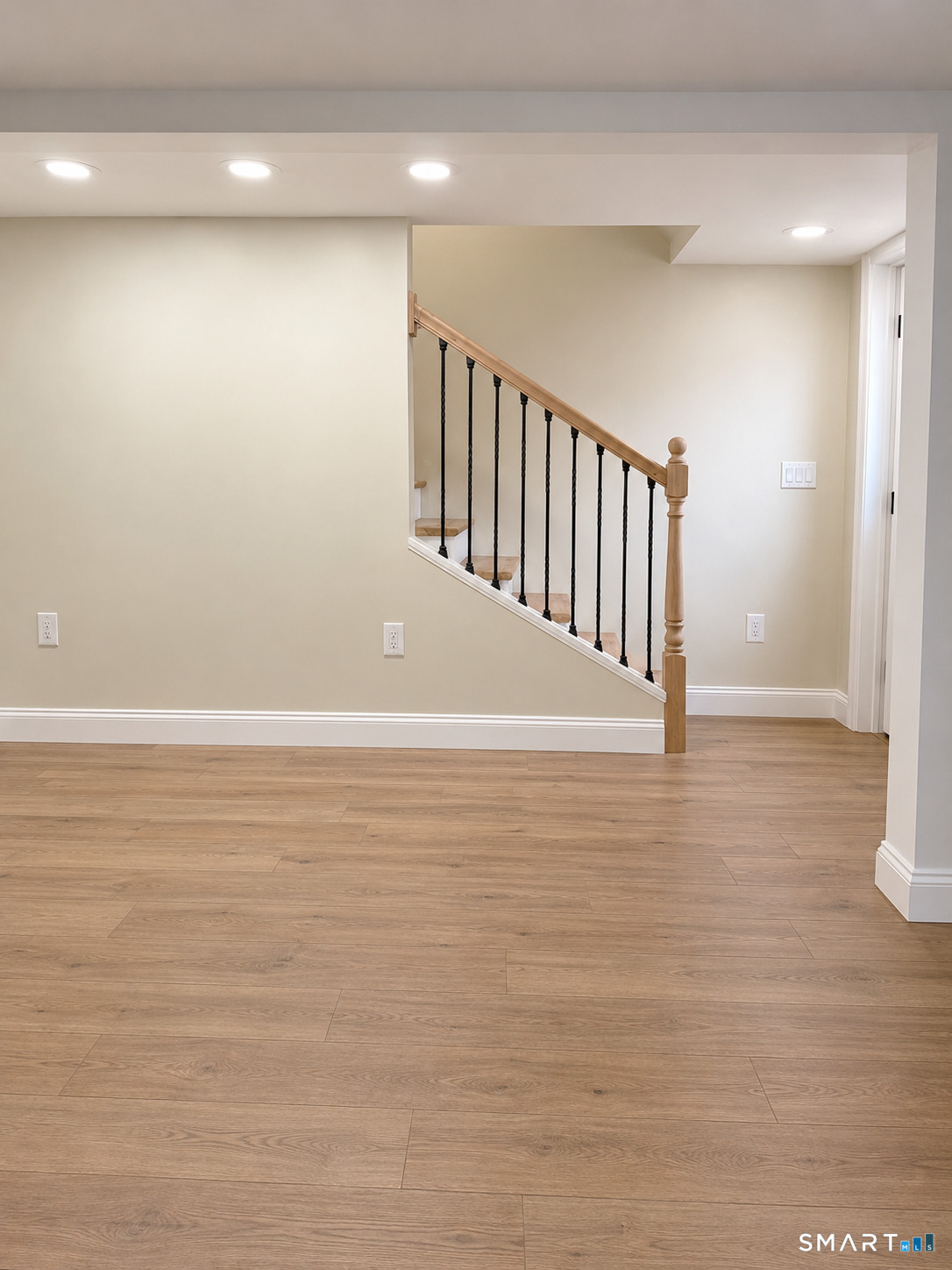 57 Middle Haddam Road East Hampton, CT 06456 - Photo 6 of 19