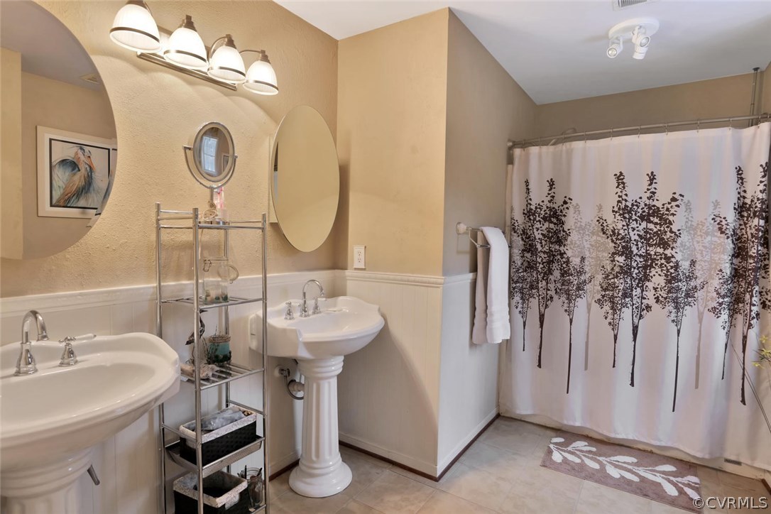 1532 Walkers Ridge Road Powhatan, VA 23139 - Photo 17 of 30 Gallery Image 17
