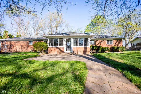 $320,000 | 380 North 700 West, Greenfield, IN 46140