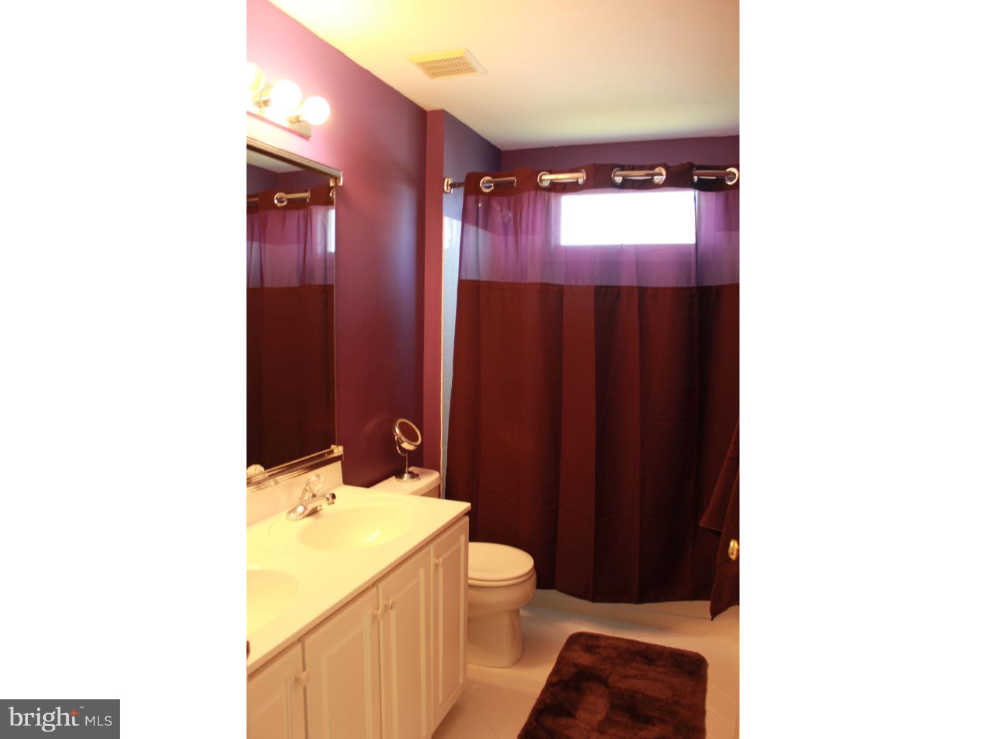 4850 Redfield Road Buckingham, PA 18902 - Photo 19 of 21 Hallway
