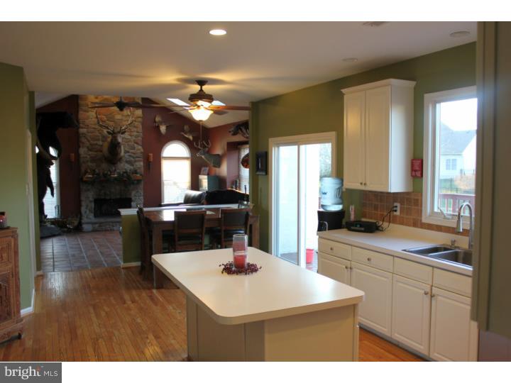4850 Redfield Road Buckingham, PA 18902 - Photo 6 of 21 Kitchen