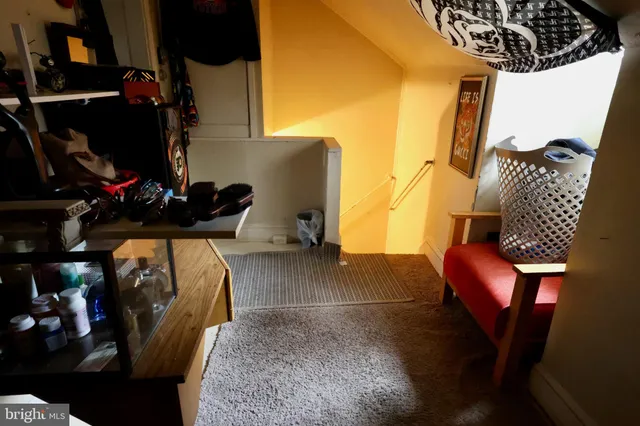 a view of entryway and hall