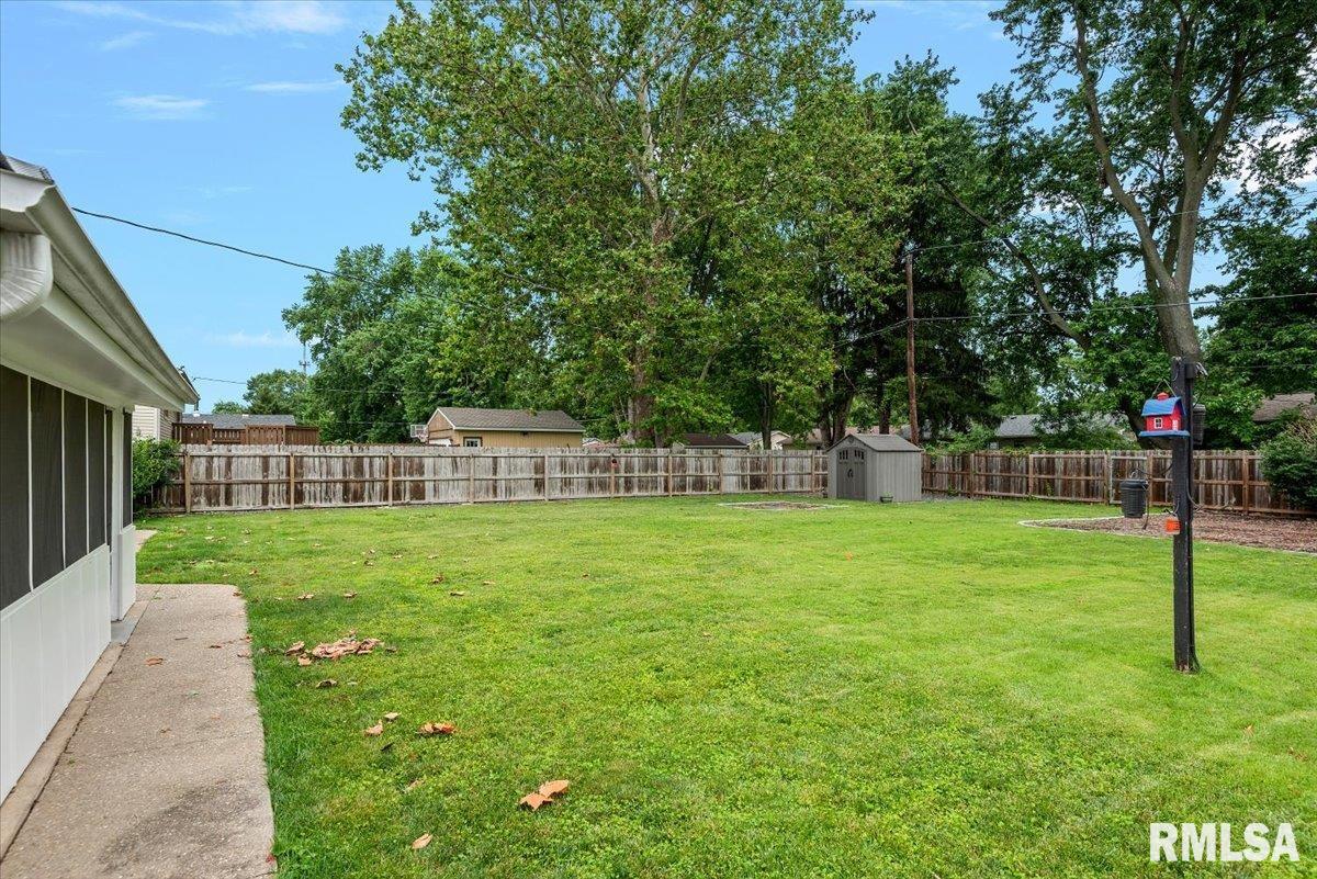639 Deerfield Road Chatham, IL 62629 - Photo 31 of 43