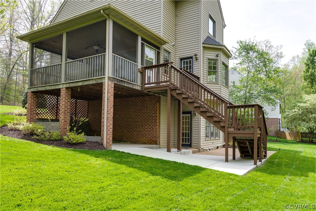 5304 West Shore Road Midlothian, VA 23112 - Photo 42 of 47 a house view with a garden space