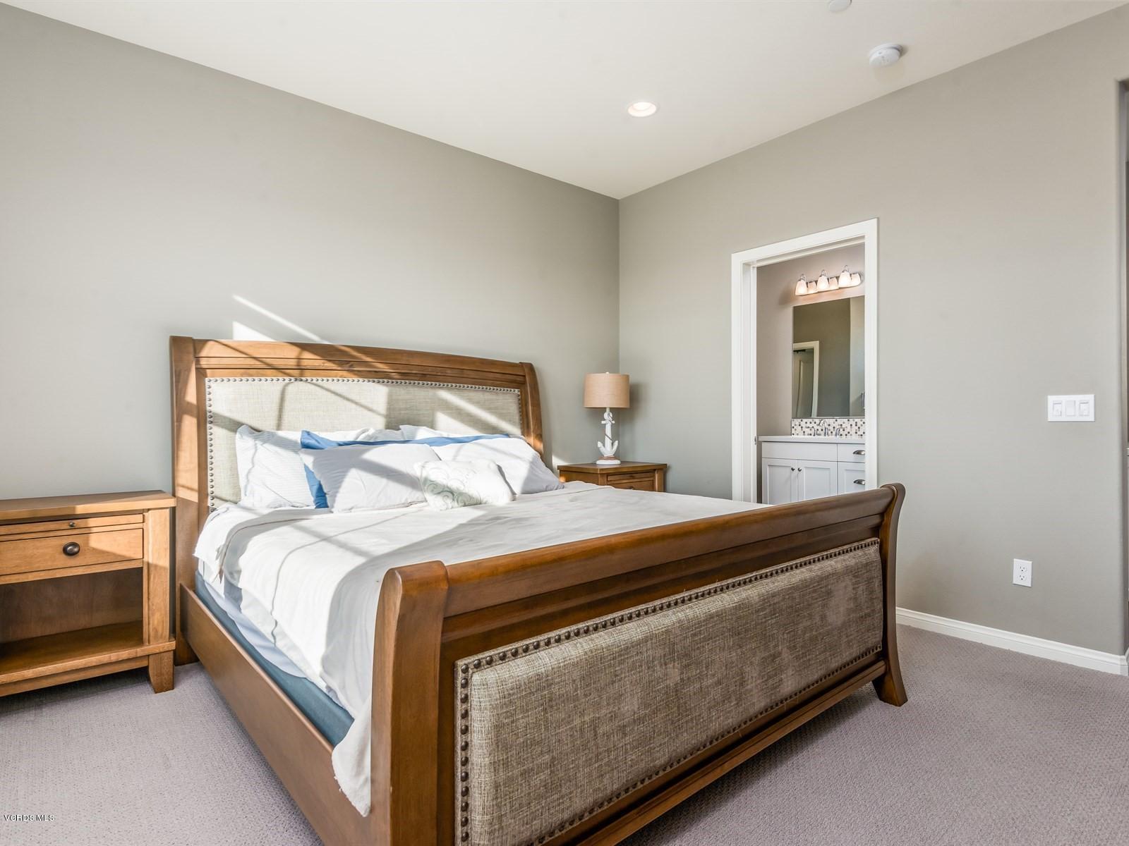 287 Stagetrail Road Camarillo, CA 93010 - Photo 16 of 30 a bed room with a bed and a window