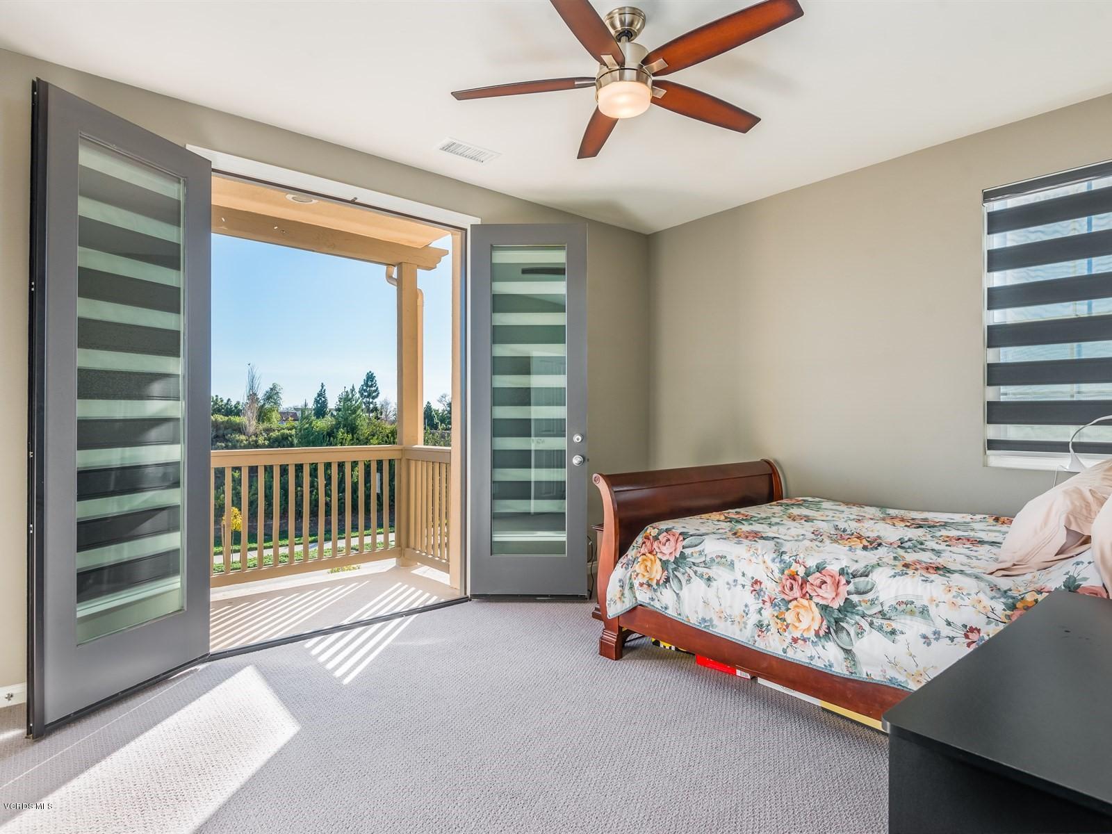 287 Stagetrail Road Camarillo, CA 93010 - Photo 19 of 30 a bedroom with a bed and a window