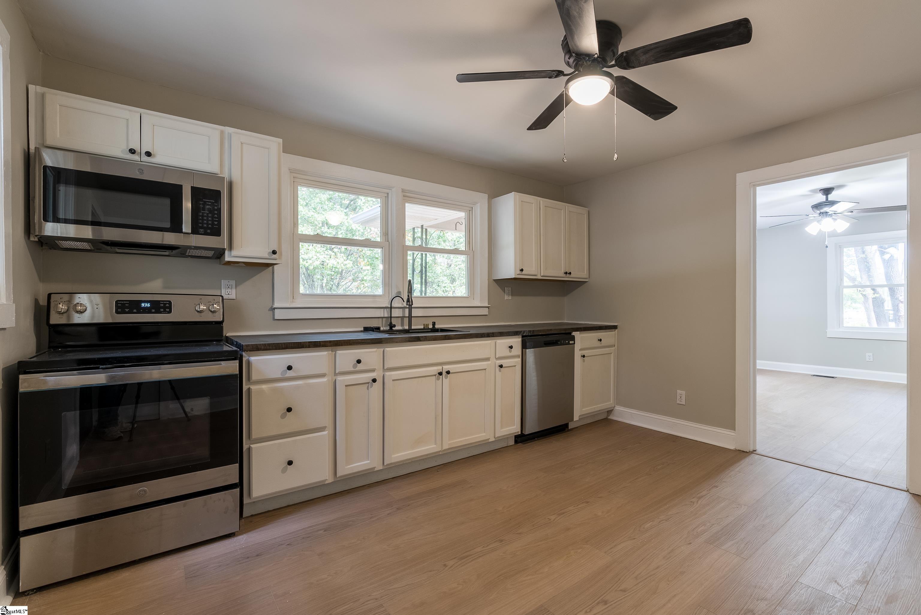 40 Tubbs Mountain Road Travelers Rest, SC 29690 - Photo 12 of 19 Gallery Image 12