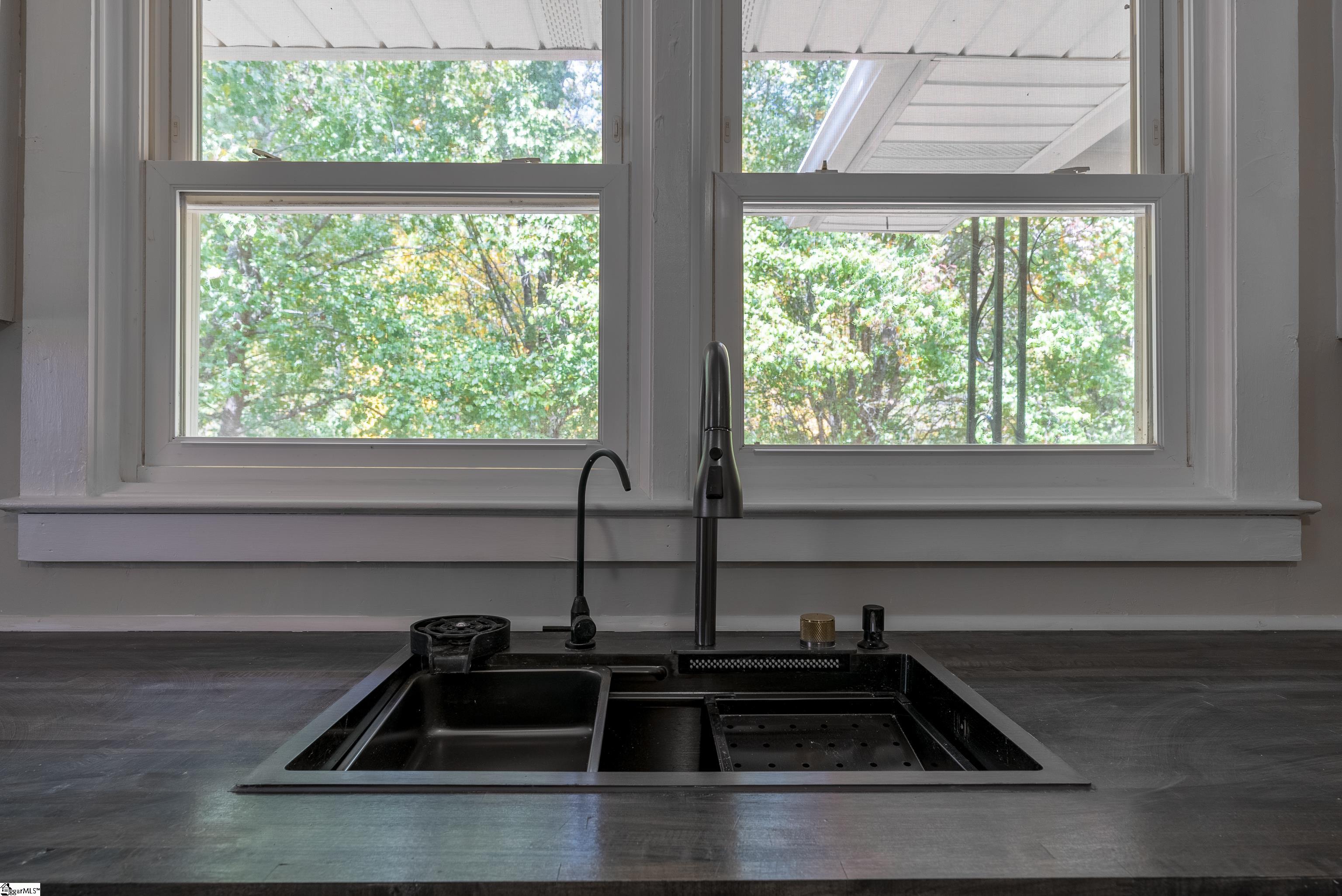 40 Tubbs Mountain Road Travelers Rest, SC 29690 - Photo 13 of 19 Gallery Image 13