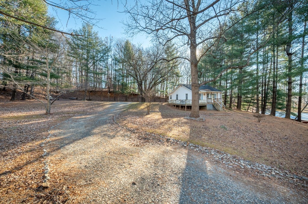 174 Developmental Road Stuart, VA 24171 - Photo 30 of 68 Gallery Image 30