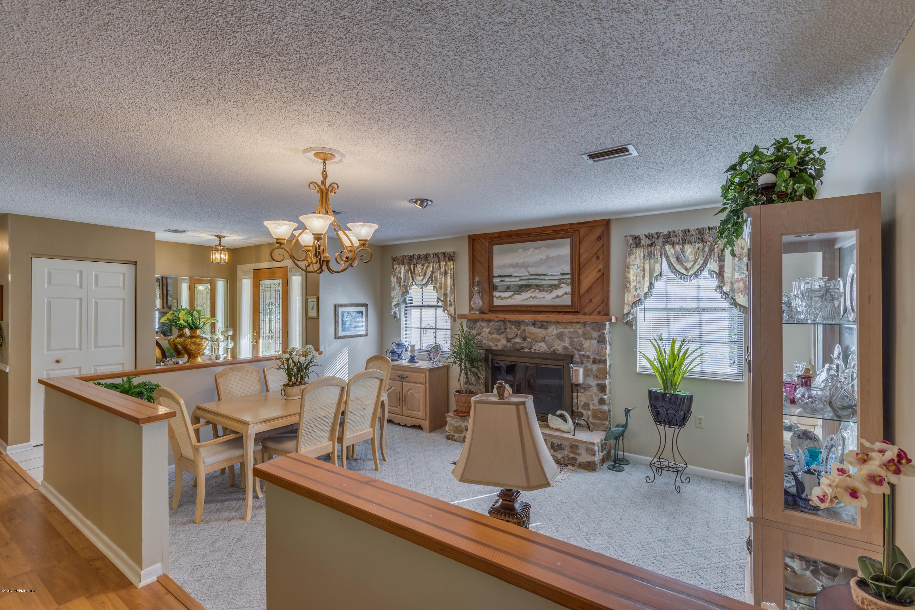17 Hopson Road Jacksonville Beach, FL 32250 - Photo 5 of 19 Living/Dining