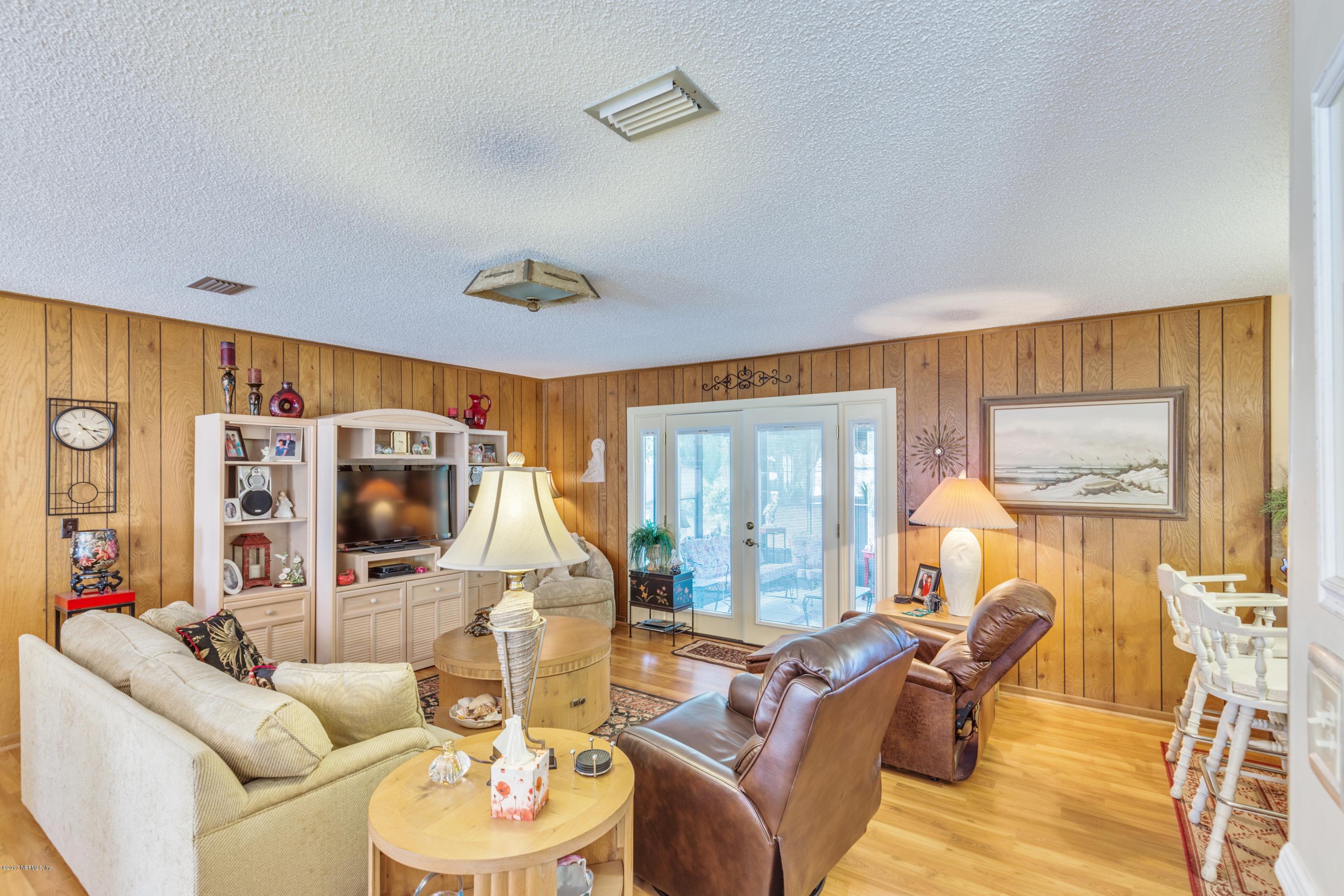 17 Hopson Road Jacksonville Beach, FL 32250 - Photo 6 of 19 Family Rm to FLorida Room