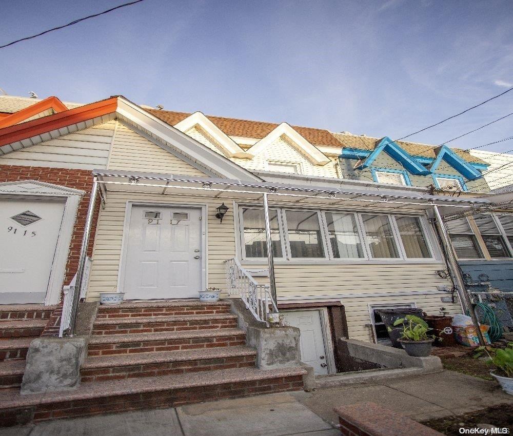 91-17 88th Street Queens, NY 11421 - Photo 1 of 28