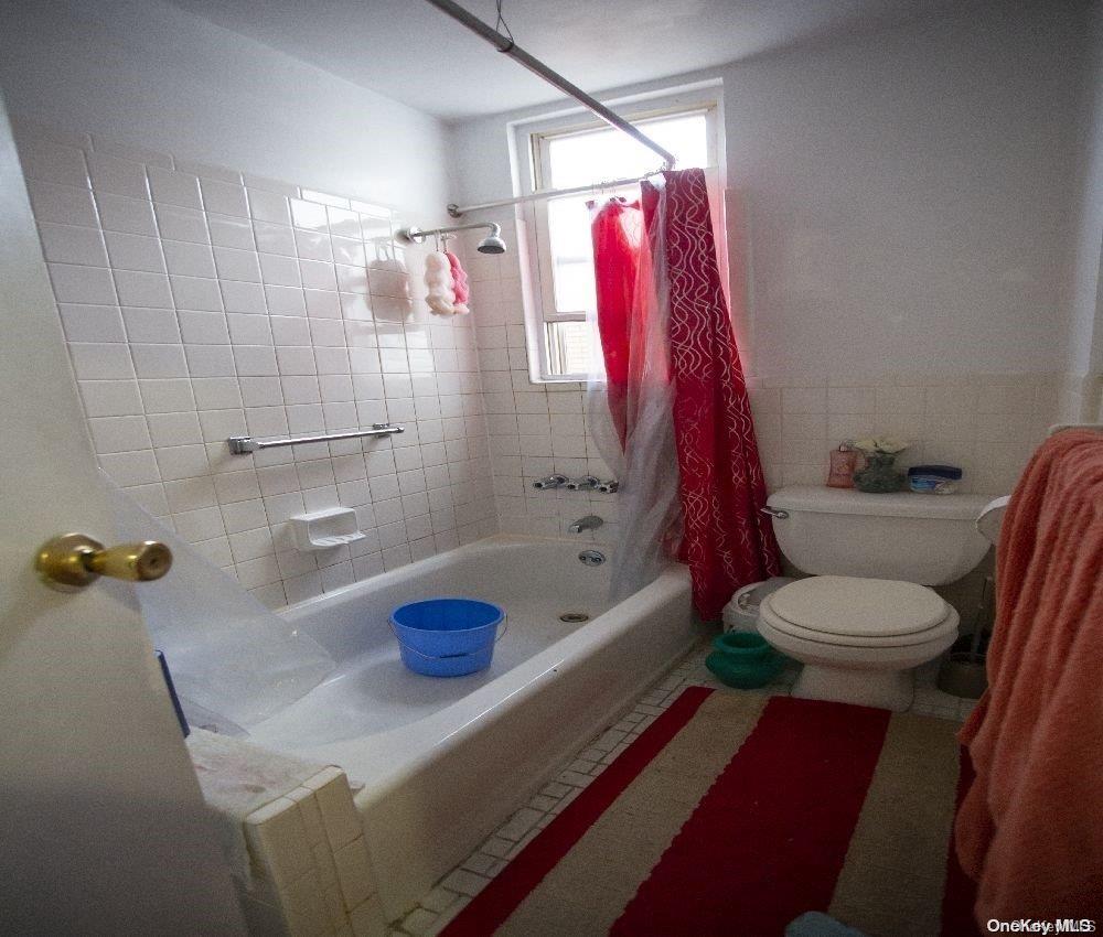 91-17 88th Street Queens, NY 11421 - Photo 25 of 28